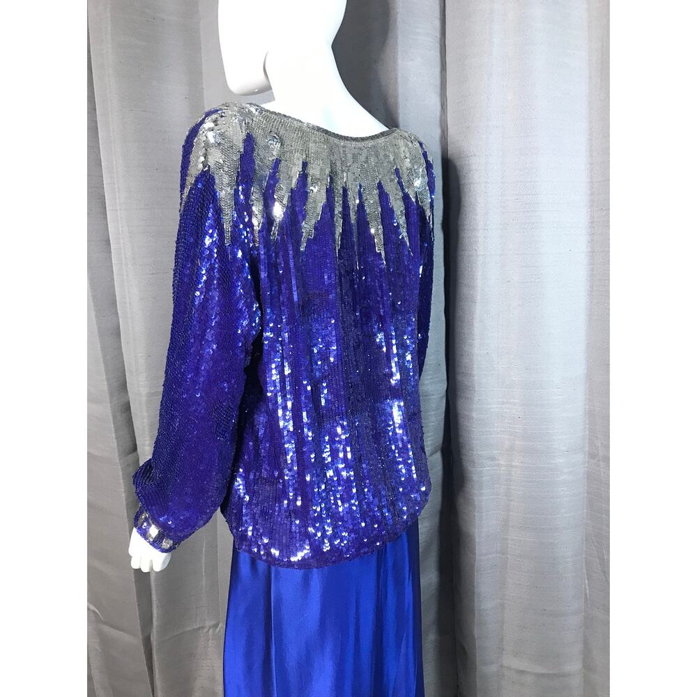 Vintage Judith Lieber Creations Blue and Silver Sequined Blouse Sz M - Picture 4 of 8